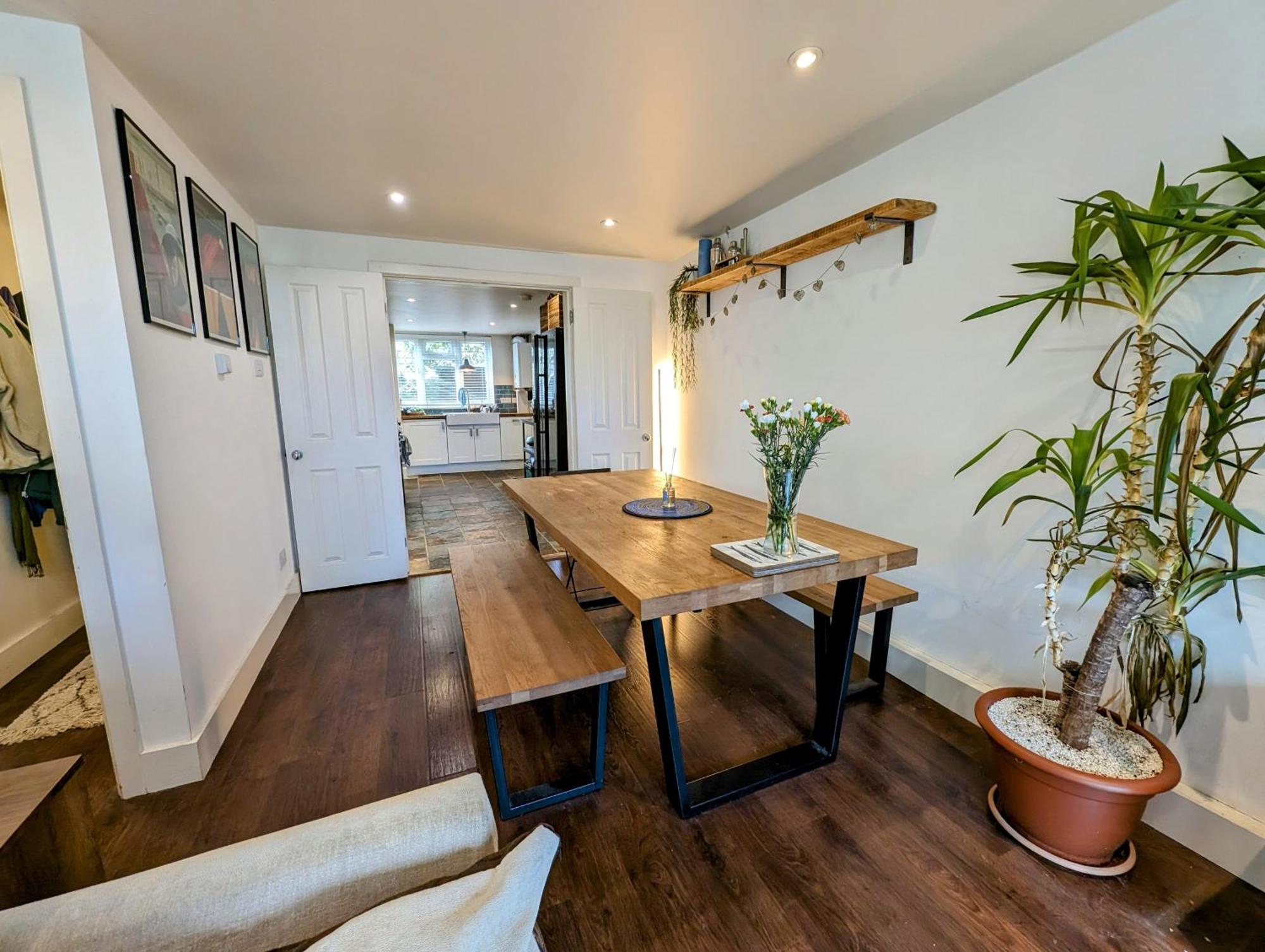 Modern Well Presented Apartment With Garden لندن المظهر الخارجي الصورة